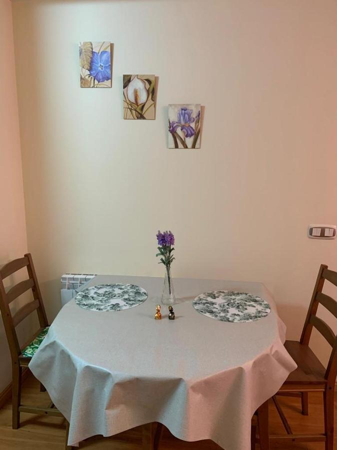 Apartamento Mota-2 Huca-Los Prados; Parking Y Wifi Gratis Oviedo Esterno foto